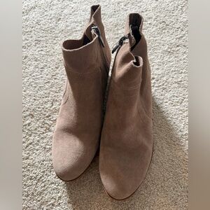 Lucky Brand Tan Suede Ankle Boots